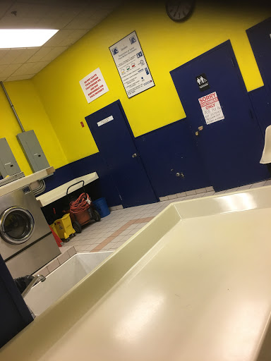 Laundromat «Ferry Plaza Laundromat & Dry Cleaners», reviews and photos, 305 Ferry St, Newark, NJ 07105, USA