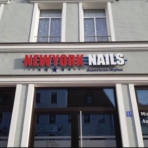 Newyork Nails logo