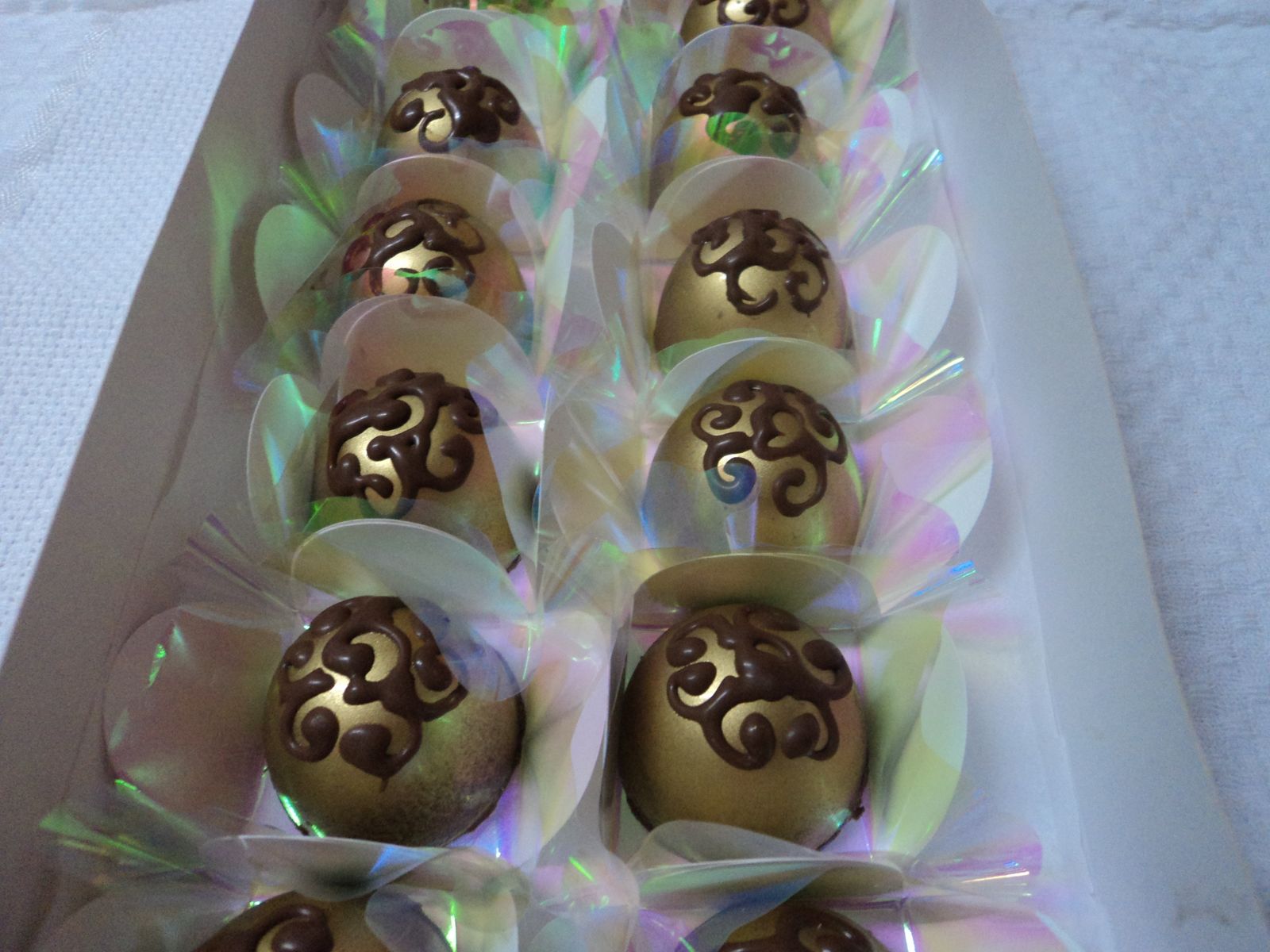 Chocolates Especiais A Páscoa Está Chegando