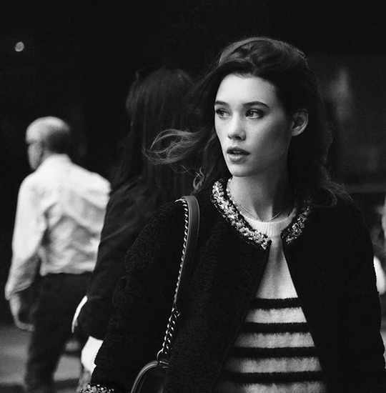 Astrid Bergès-Frisbey Awesome Profile Pics