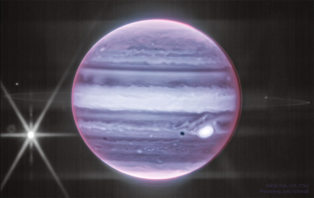 Uno de los tenues anillos de Júpiter puede verse en esta imagen infrarroja. (NASA/ESA/CSA/STScI/Judy Schmidt)