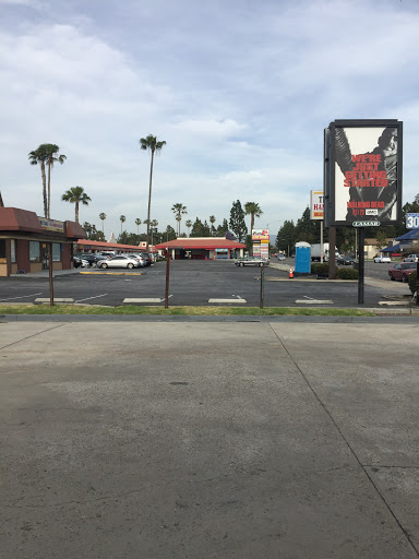 Car Wash «Puddles Car Wash», reviews and photos, 2037 E Ball Rd, Anaheim, CA 92806, USA