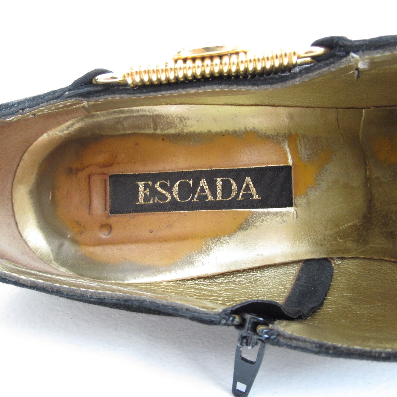 Escada Coin Detail Pumps