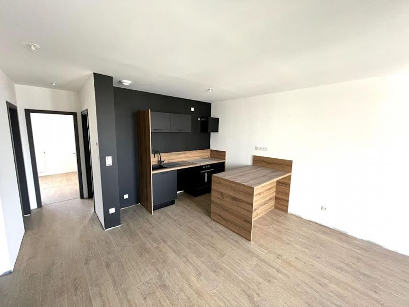 Location  appartement 2 pièces 59 m² à Hagondange (57300), 800 €