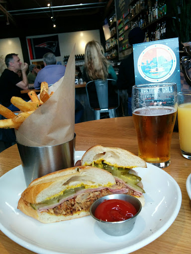 Brewpub «Loma Brewing Company», reviews and photos, 130 N Santa Cruz Ave, Los Gatos, CA 95030, USA