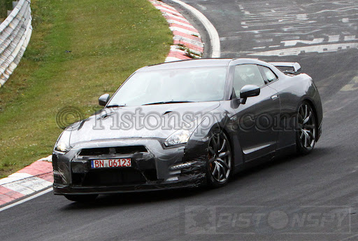 Spyshots 2013/2014 Nissan GT-R Testing at Nurburgring 