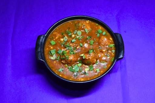 Veg Manchurian [Gravy]