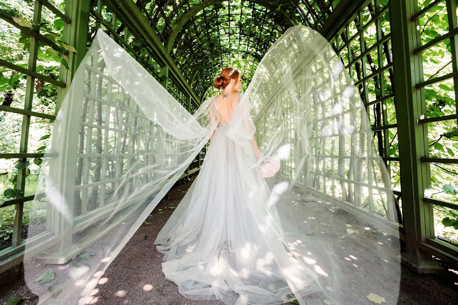 Wedding photographer Andrey Zhulay (juice). Photo of 2 August 2018