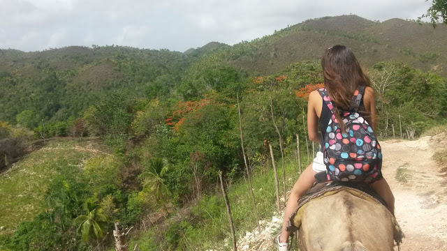 Excursión con Santi a la Cascada Limón y Playa Morón - Santo Domingo y Samaná a nuestro aire. (3)