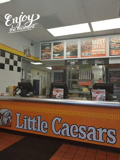 Pizza Restaurant «Little Caesars Pizza», reviews and photos, 1926 US-19, Holiday, FL 34691, USA