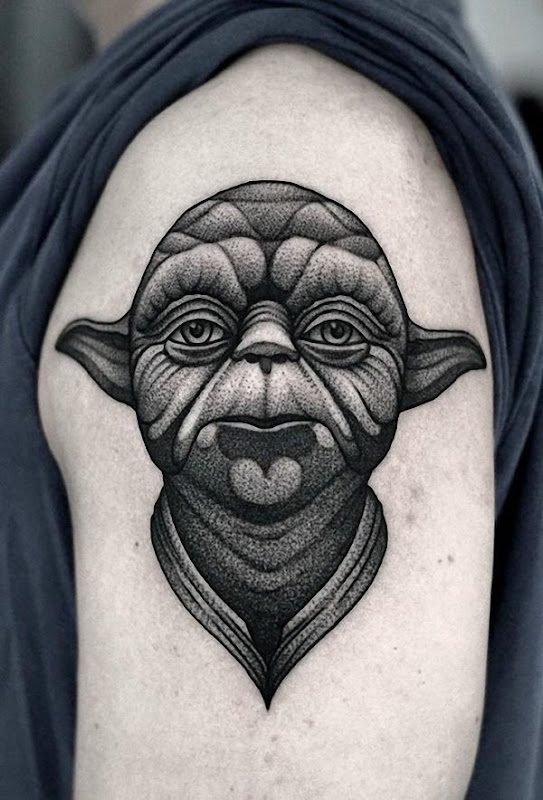 este_pontilhismo_tatuagem_de_yoda