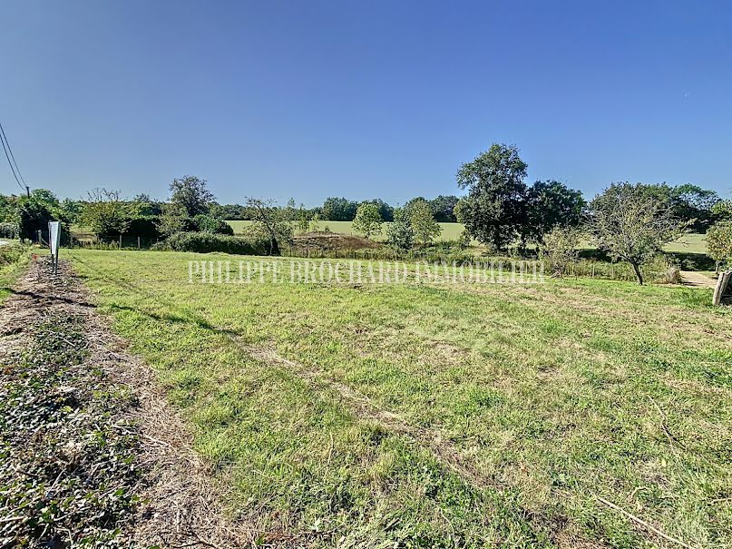 Vente terrain à batir  737 m² à Château-Guibert (85320), 34 688 €