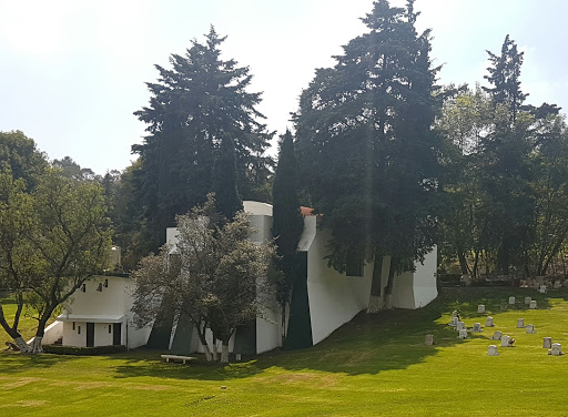 Cementerio Parque Memorial, Av. Acueducto de los Arcos 1000, Naucalpan de Juárez, San Juan Totoltepec, 52370 Ciudad de México, CDMX, México, Cementerio | EDOMEX