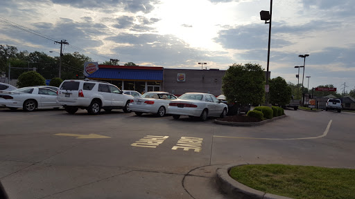 Fast Food Restaurant «Burger King», reviews and photos, 4015 W Markham St, Little Rock, AR 72205, USA