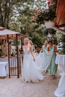 婚禮攝影師Viktória Akbariová（wixana）。2020 10月2日的照片