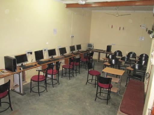 Mahadev Institute Computer Teaching, Mahadev Guest House, Sindari Rd, Barmer, Rajasthan 344001, India, Vocational_School, state RJ