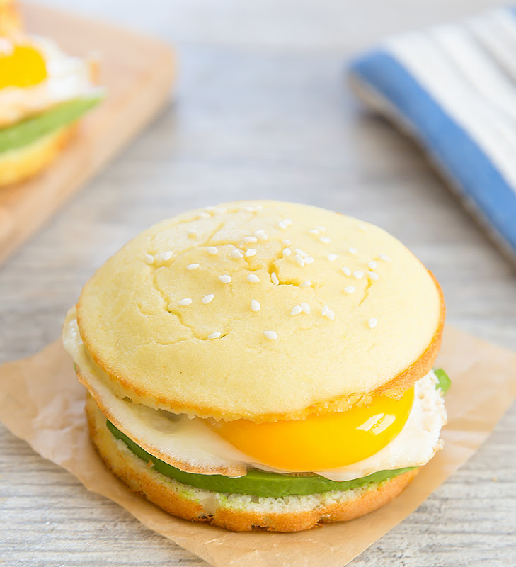 breakfast sandwich made with a low carb bread bun