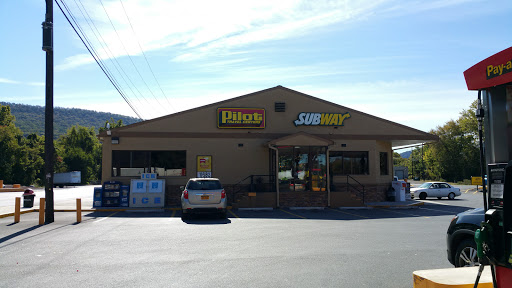 Convenience Store «Pilot Travel Center», reviews and photos, 30 Benvenue Rd, Duncannon, PA 17020, USA