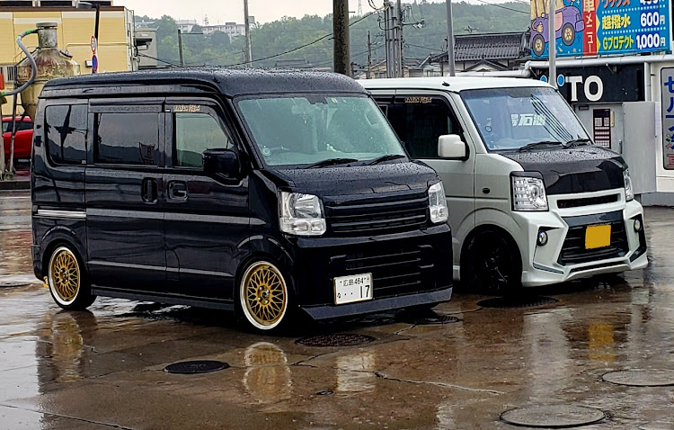 エブリイバンのmaakon! Style・GG~CLUB・team TSR・横山BODYワークスに関するカスタム事例の投稿画像2枚目
