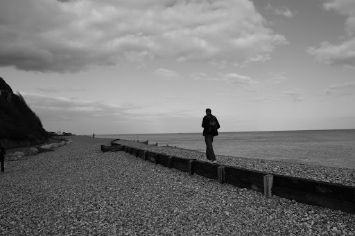 0903 048 Dover, England Along the beach from Deal