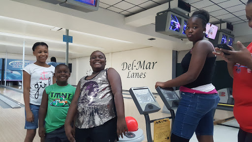 Del Mar Lanes