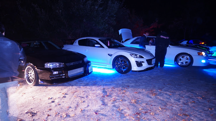RX-8のMT・YA☆KA☆RAフレンズ・集まり楽しい( ´艸｀)・トランクリメイクやっちゃおうかな？・その前にアンプwに関するカスタム事例の投稿画像30枚目