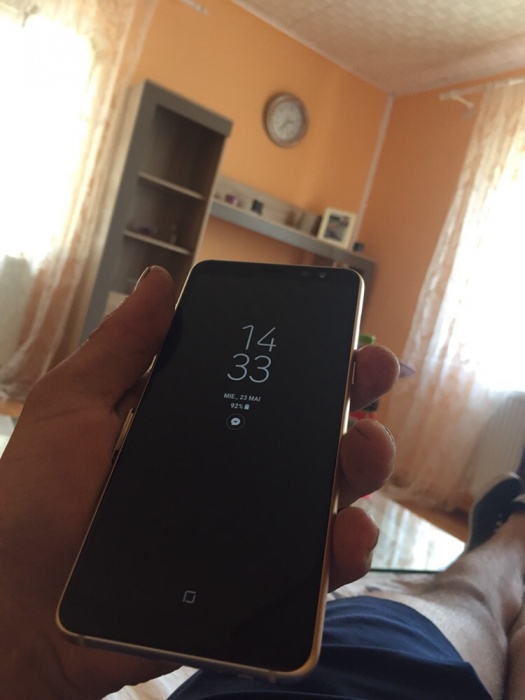 جوالات Galaxy A8 و A8 plus مواصفات وسعر ومميزات وعيوب 