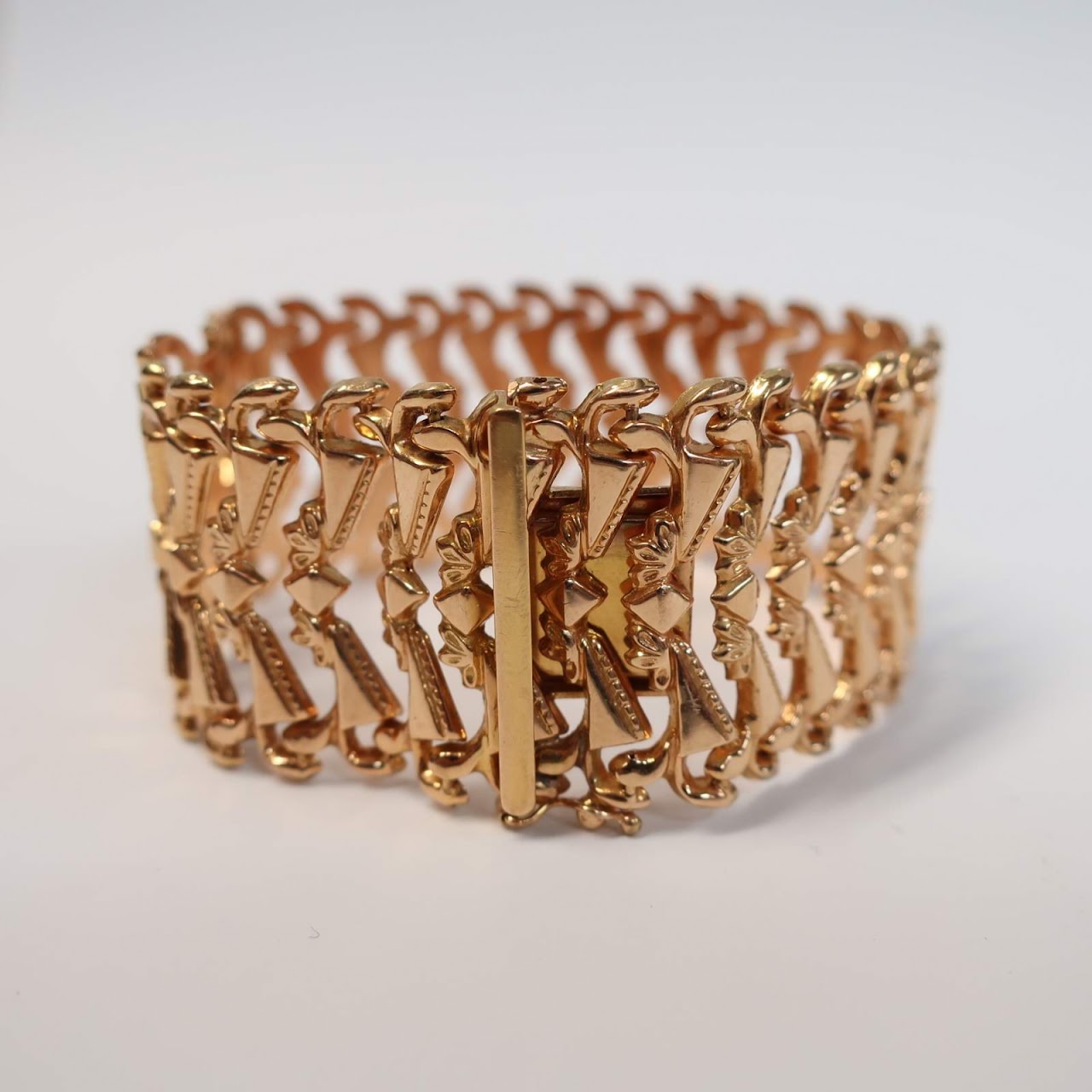 18K Wide Link Bracelet