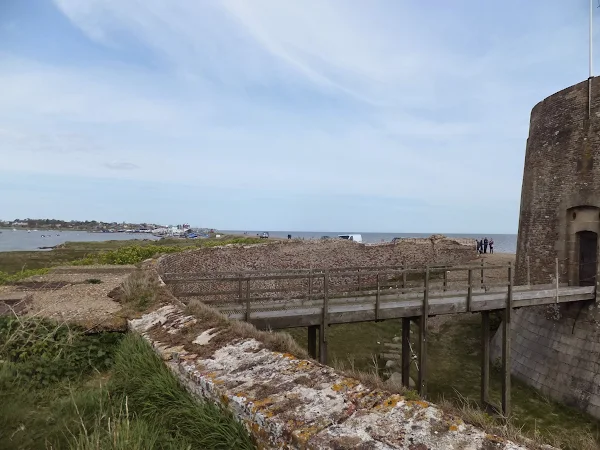 Martello tower looking towards Aldeburgh