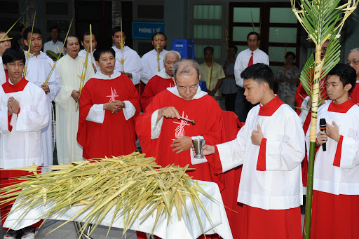 Giáo xứ bước vào Tuần Thánh 2016