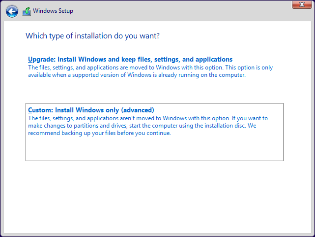 Cliquez ou appuyez sur Personnalisé : Installer Windows uniquement (avancé)
