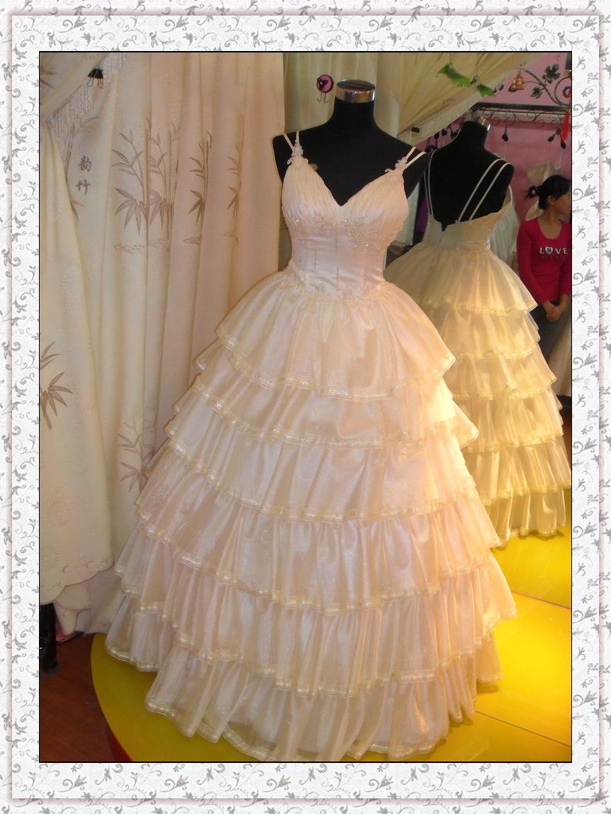 Real Wedding Dress Photos Rd-11 . Features: 1.Fabric: taffeta, beading
