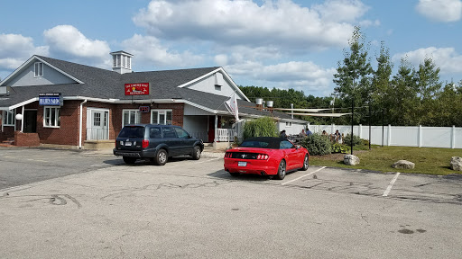 Seafood Restaurant «Lobster Boat Restaurant», reviews and photos, 273 Derry Rd, Litchfield, NH 03052, USA