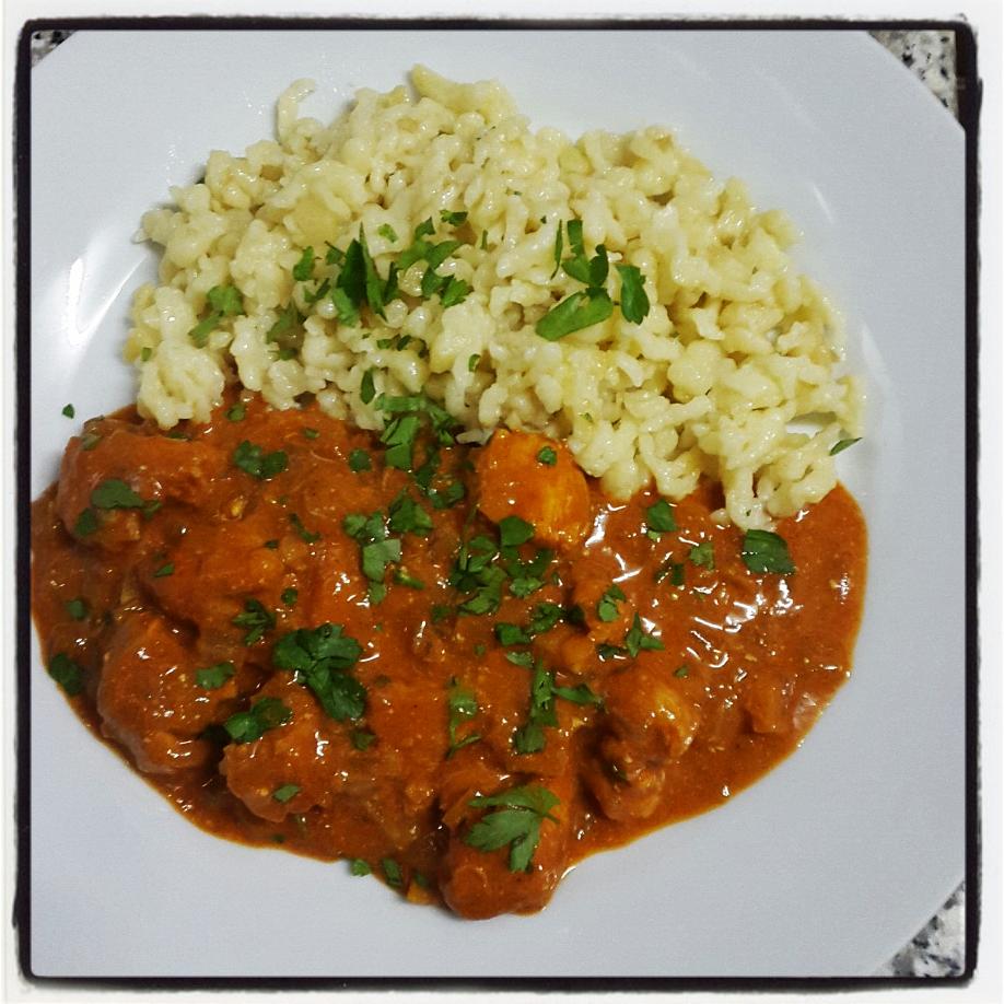 Roomyskitchen: CHICKEN PAPRIKASH (HUNGARIAN) SERVED SPAETZLE ( EGG NOODLES)