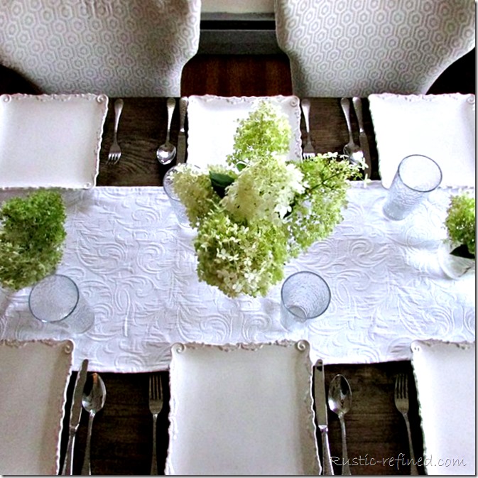 Farmhouse Summer Tablescape