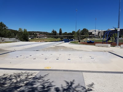 Photos of Queen Elizabeth II Park