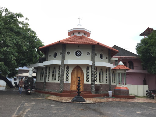 Poomkavu Church, Poomkavu, Alappuzha District, Pathirappally, Kerala 688008, India, Religious_Institution, state KL