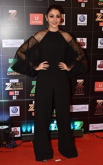 Zee-Cine-Awards-2017-Mystylesposts13