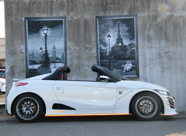 S660の壁画スプレー缶アートに関するカスタム事例の投稿画像3枚目