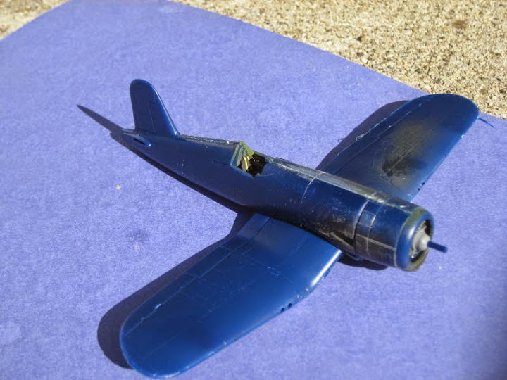 [Aéronavales 2014] [Italeri] Chance Vought F4U-7 Corsair 20140726%2520Corsair%2520%25283%2529-1