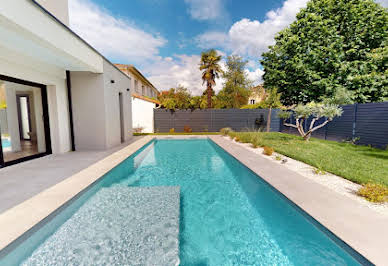 House with pool and terrace 1