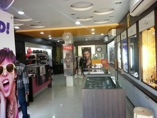 Aarna, Ravapar Rd, Shakti Plot, Sardar Nagar, Morbi, Gujarat 363641, India, Watch_shop, state GJ