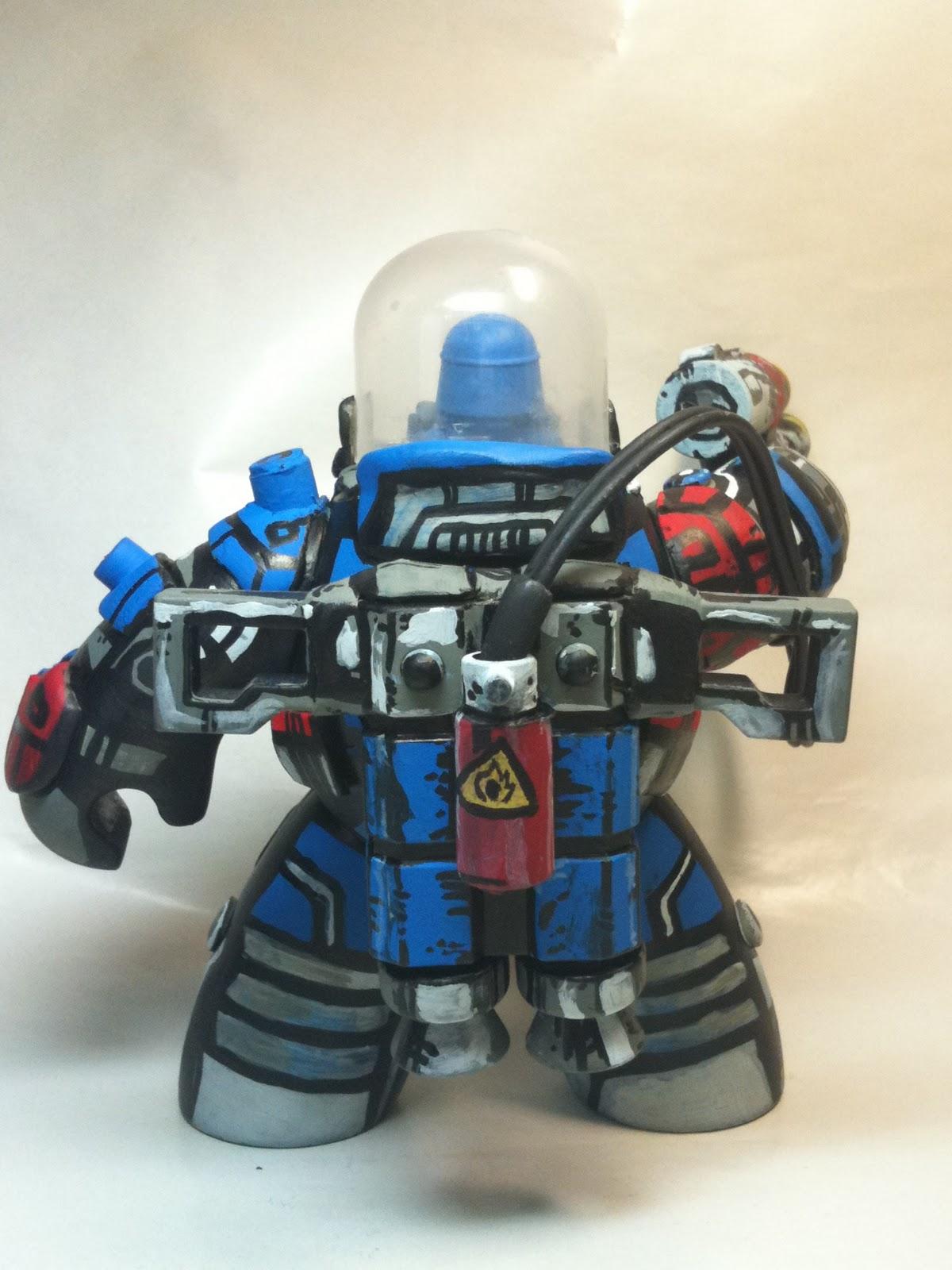 Cobra War Suit Mighty Mugg