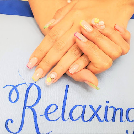 Relaxing Nails & Spa logo