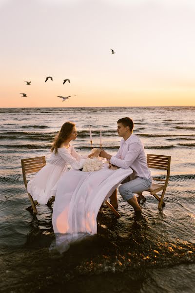 Wedding photographer Sergey Naumenko (zenit41k). Photo of 28 August 2022