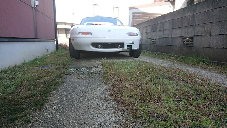 ロードスターのユーノスロードスター・車検仕様・旧車・エアロ短・シャコタンに関するカスタム事例の投稿画像1枚目