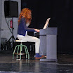 Angela Marcos al piano.JPG