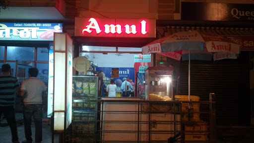 Amul Ice Cream Parlour, Sai Mandir Rd, Deen Dayal Nagar Phase 2, Deen Dayal Nagar-II, Moradabad, Uttar Pradesh 244001, India, Dessert_Restaurant, state UP