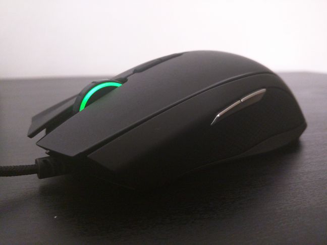 Razer Taipan, 게임, 마우스, 양손잡이