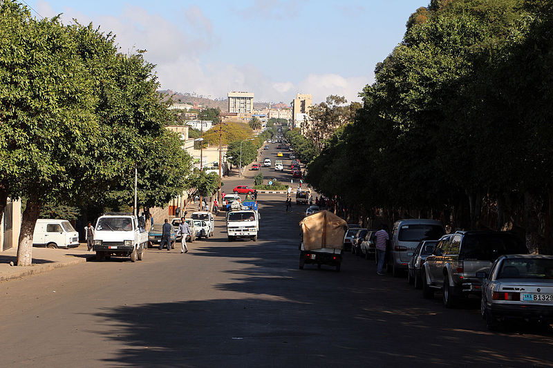 파일:external/upload.wikimedia.org/800px-Asmara%2C_beirut_street.jpg